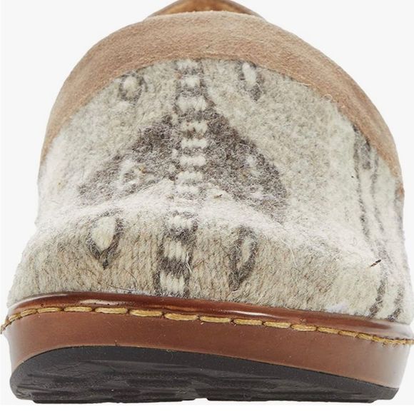 NWOT Born Bailie Clogs - Picture 4 of 6